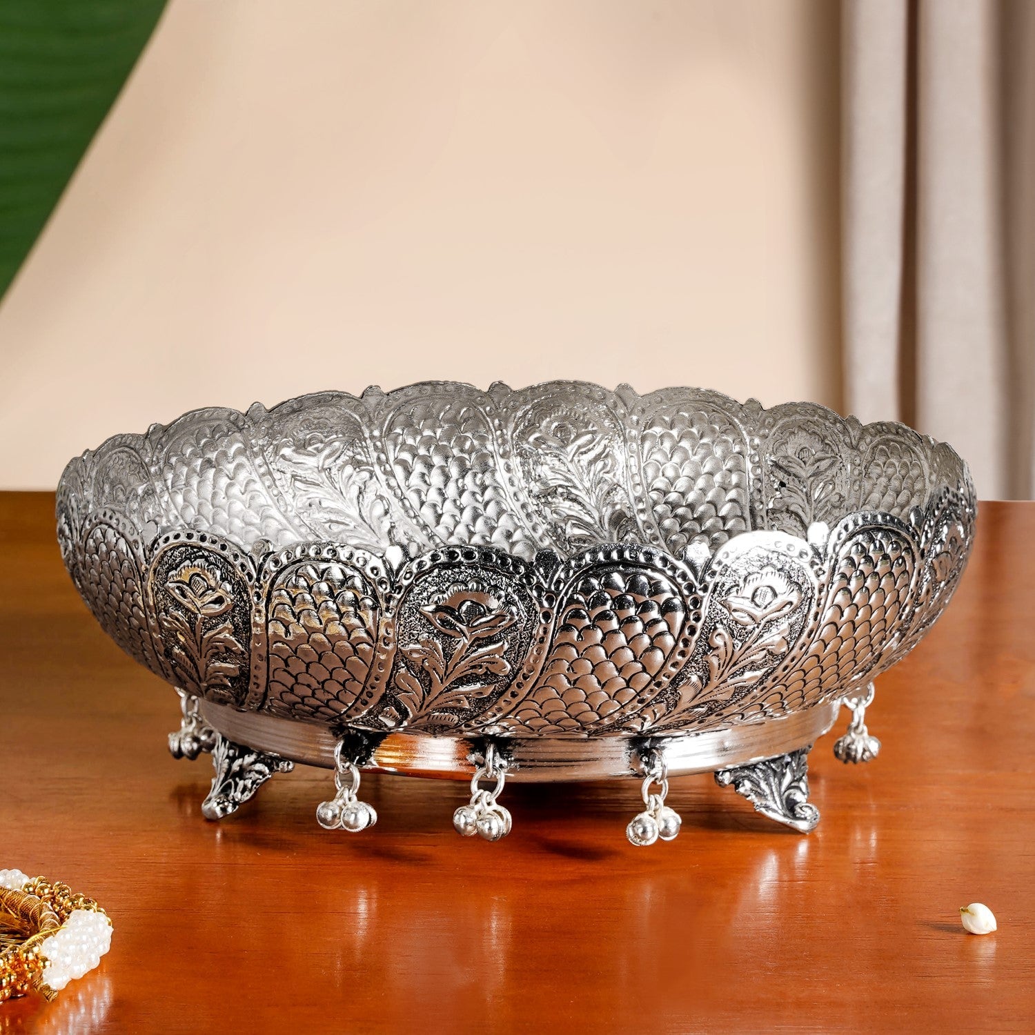 Antique Pure Brass Urli With Silver Polish For Temple 23cm