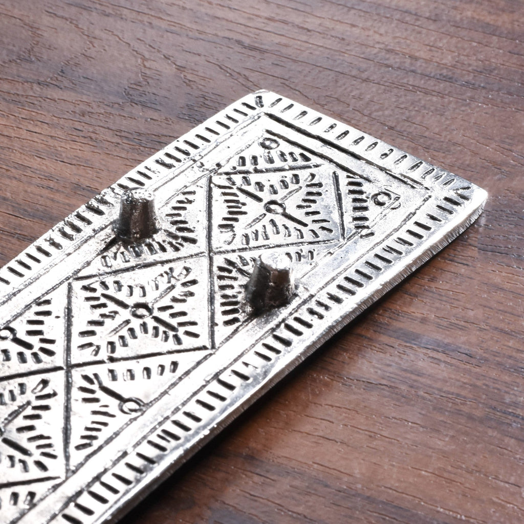 Ash Catcher Metal Agarbatti Stand With Mogra Incense Sticks