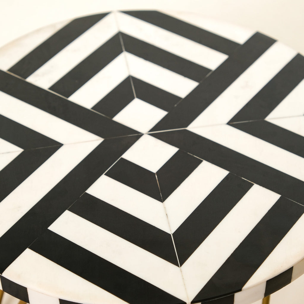 Black And White Riser Cake Stand