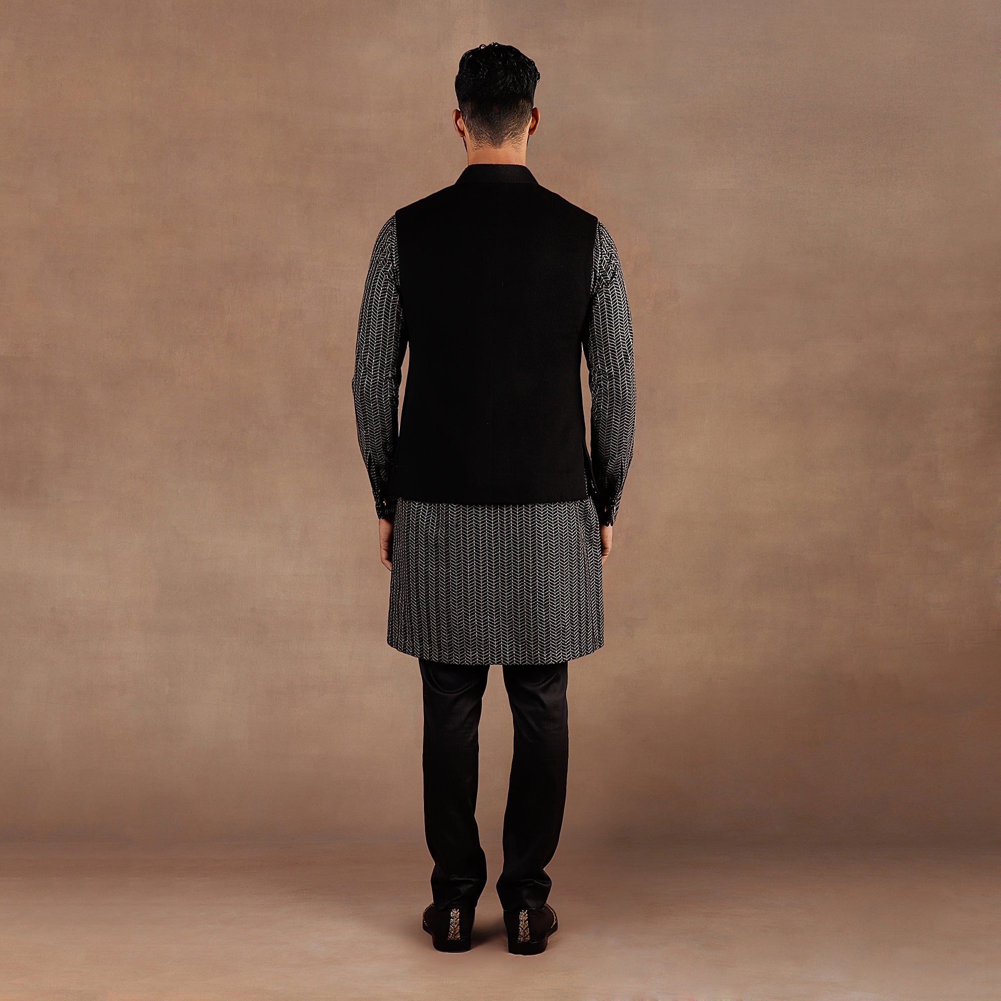 Black- Chevron Nehru Jacket Set | EAST