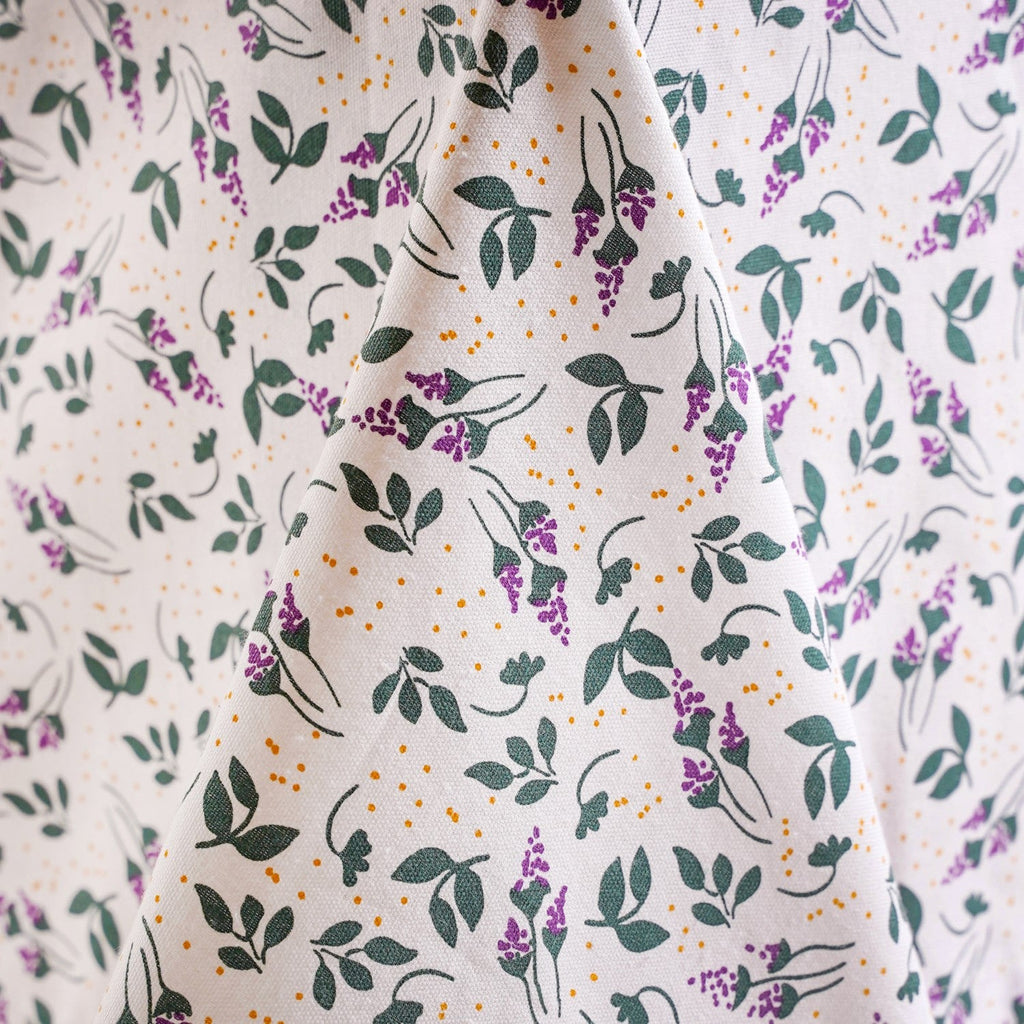 Blooming Lavender Premium Table Cover For 6 Seater 154 x 208cm