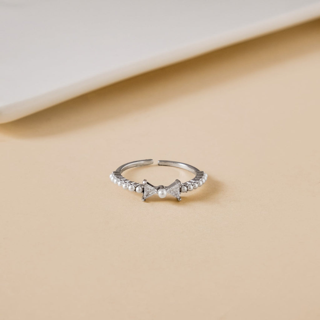 Bow Belle Silver Ring