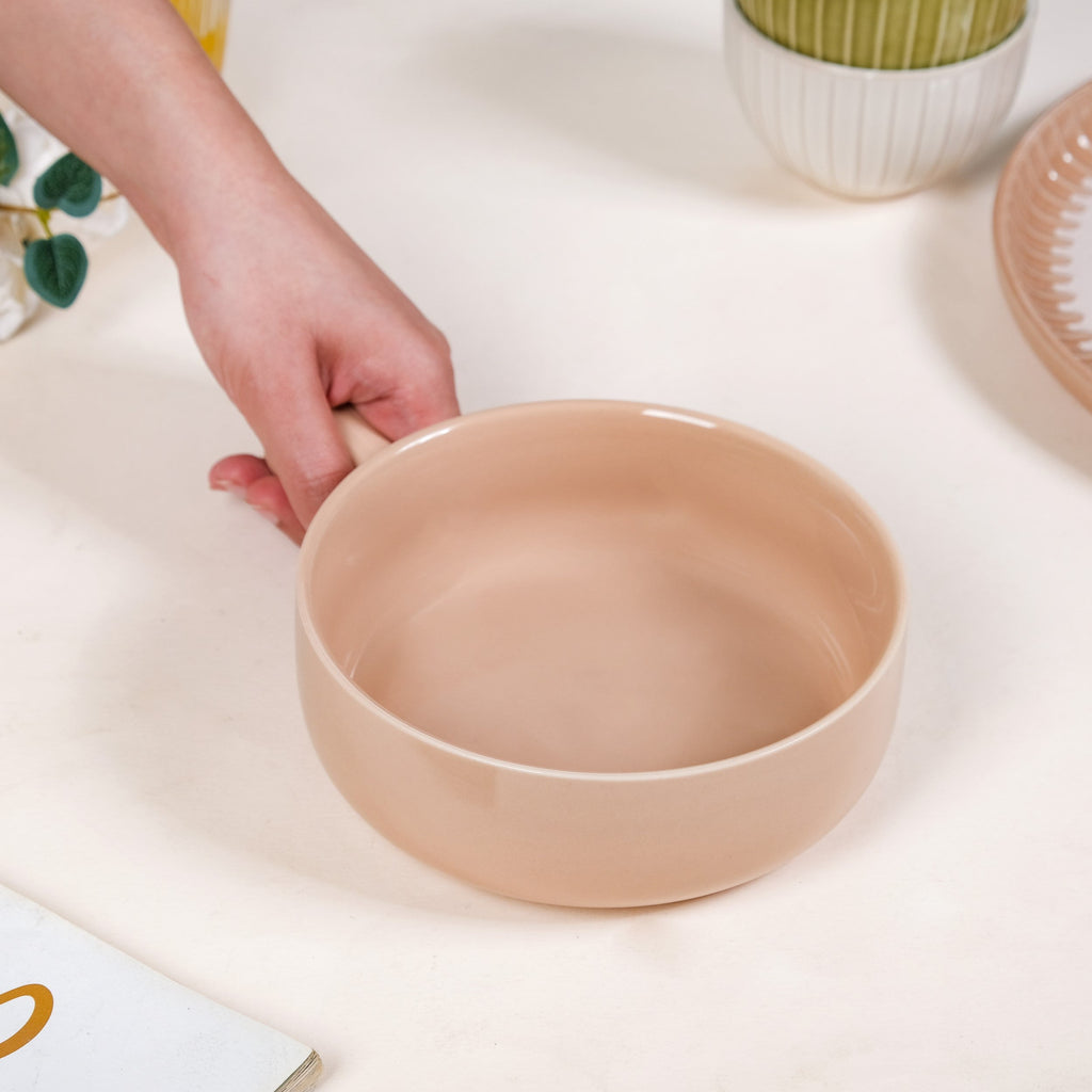 Beige Ceramic Bowl With Handle 700ml