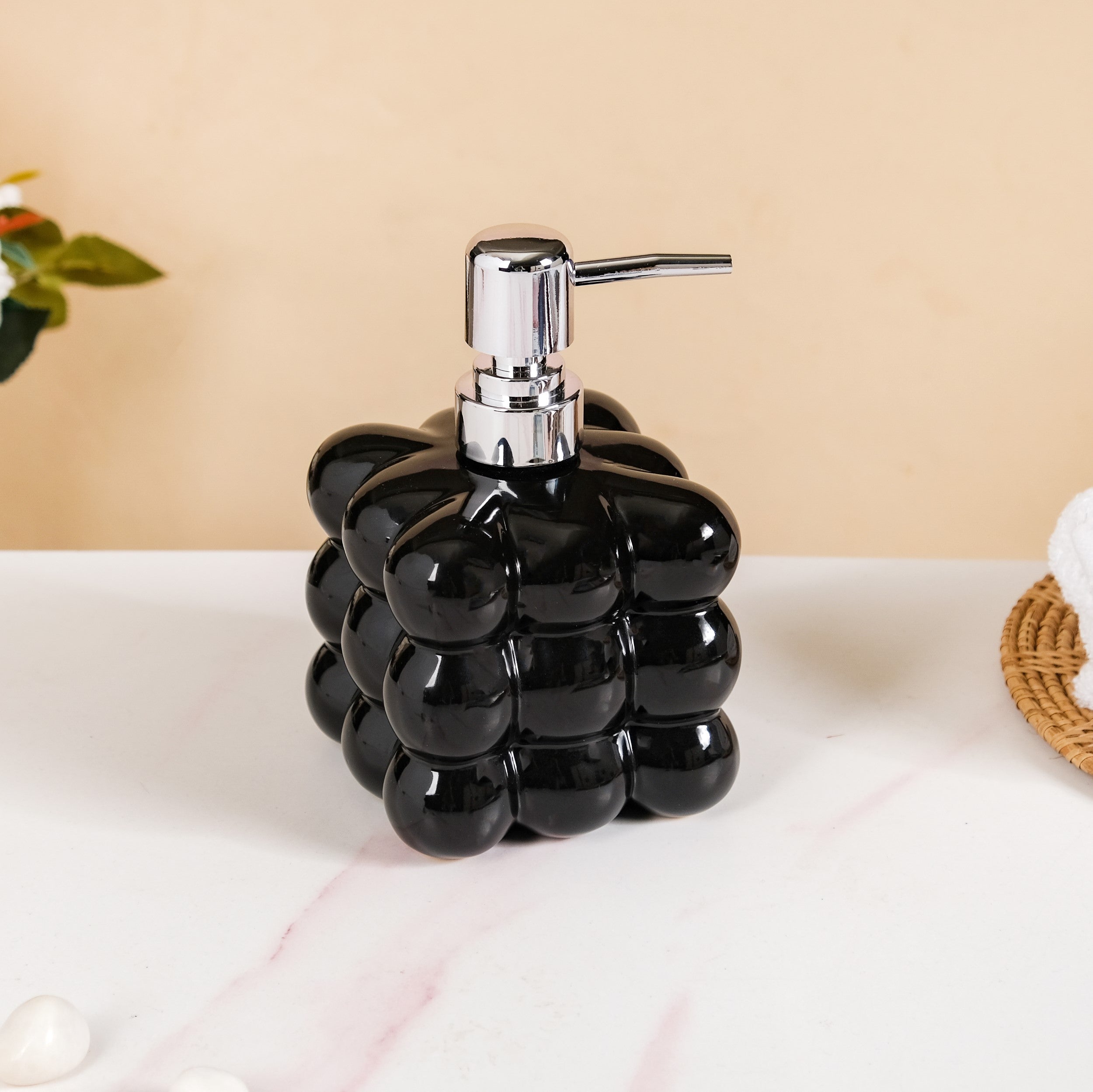 Bubble Cube Liquid Dispenser Black 520ml