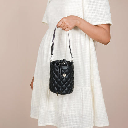 Quilted Bucket Bag Black