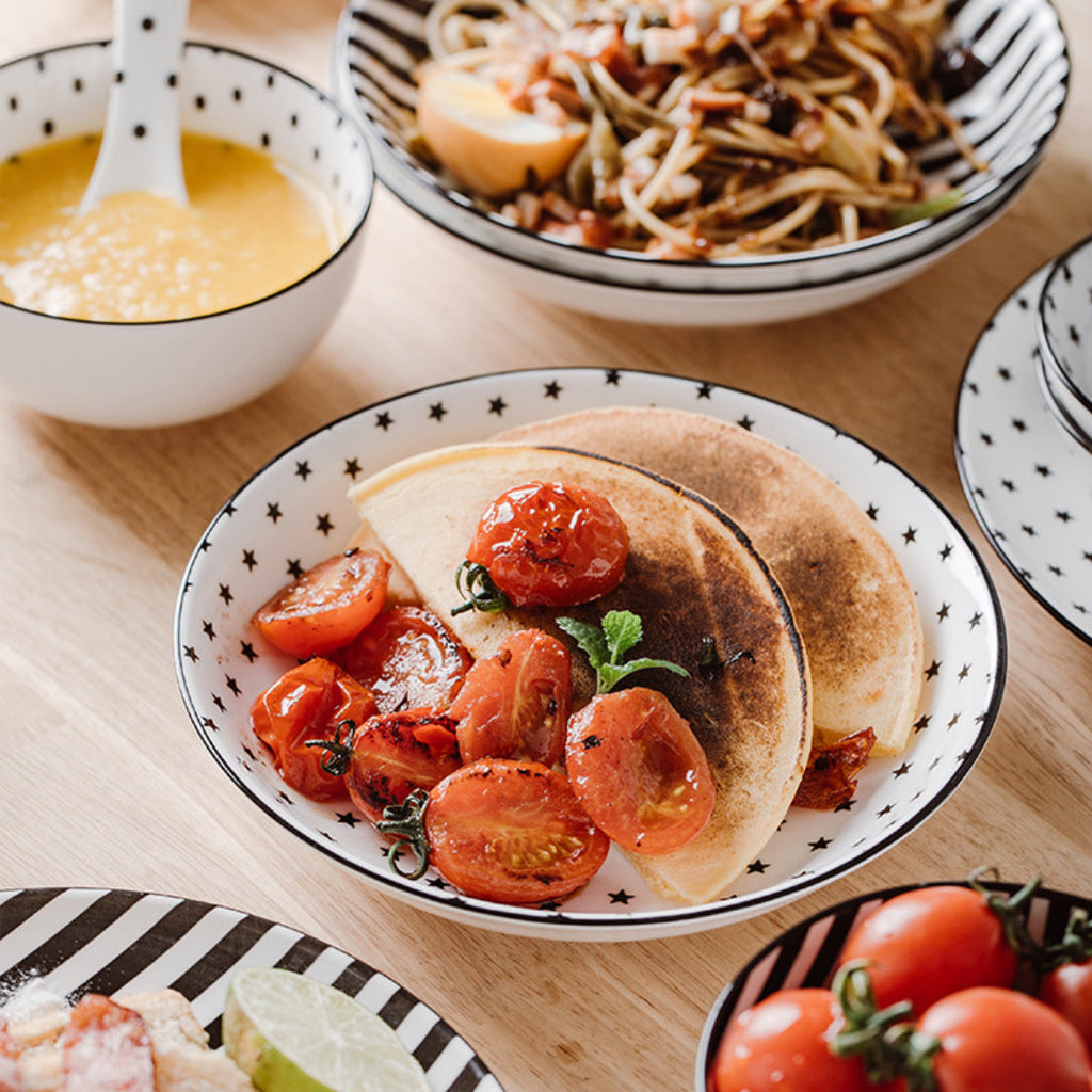 Black and White Deep Plate