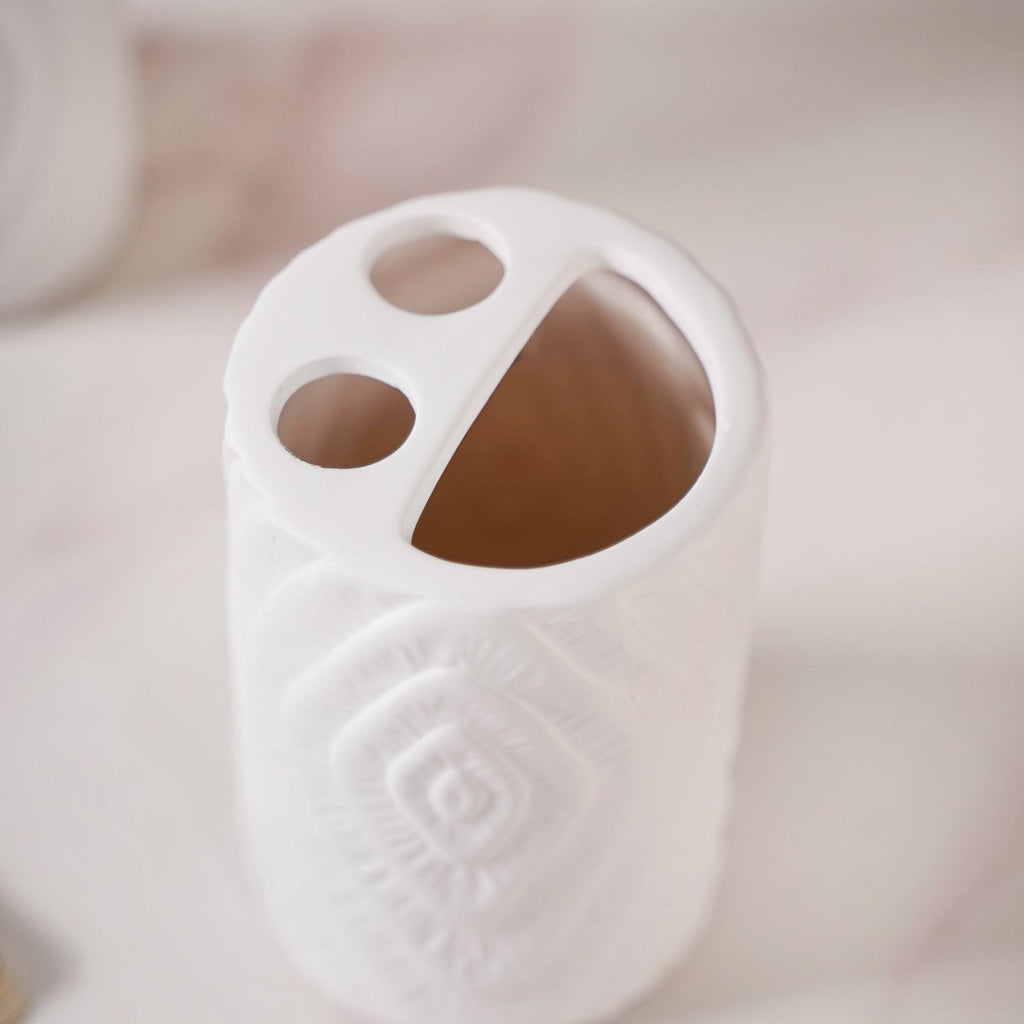 Contour Design Bathroom Accessories Set Of 3 White