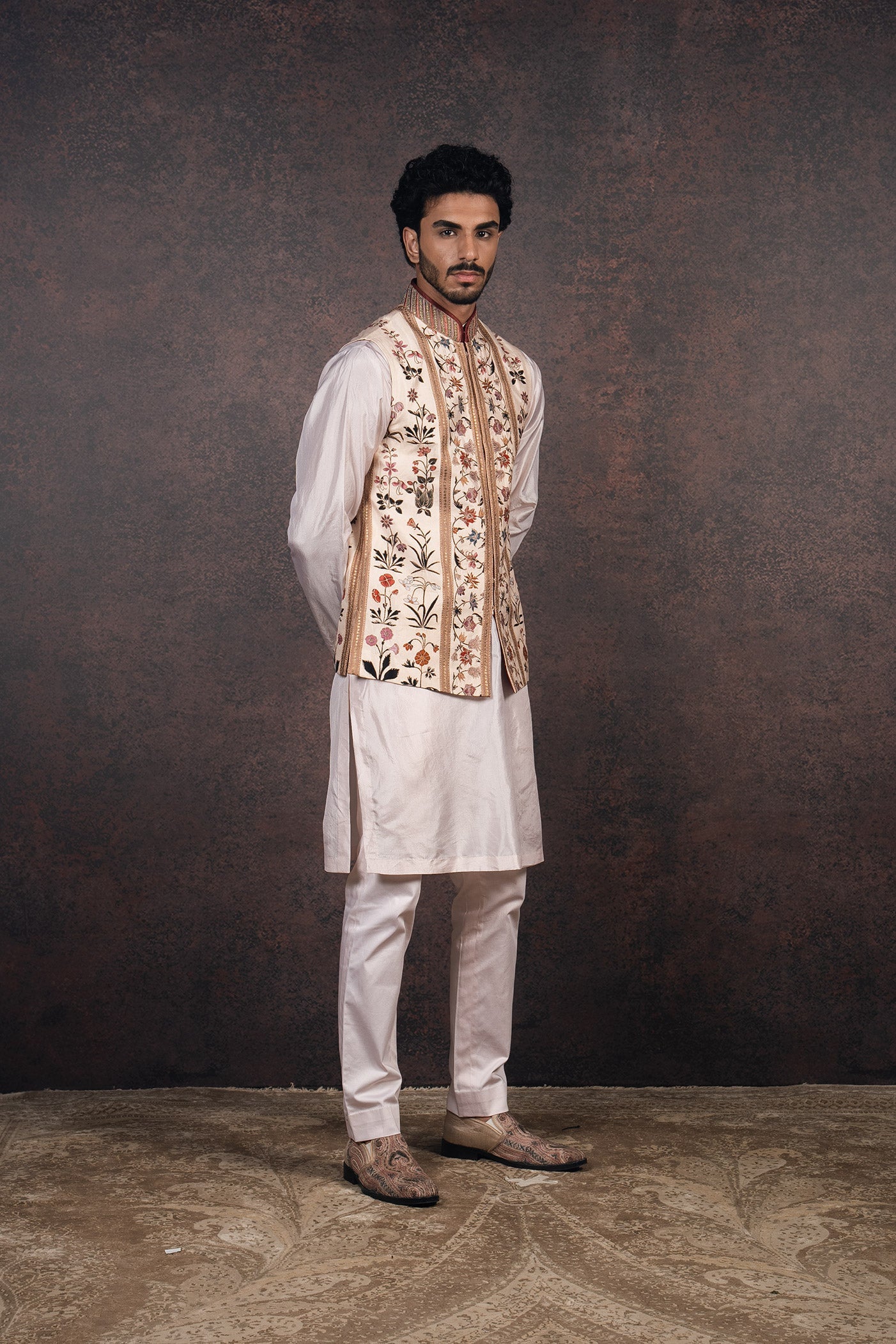 Crème Ivory Nehru Jacket Set | MURAQQA