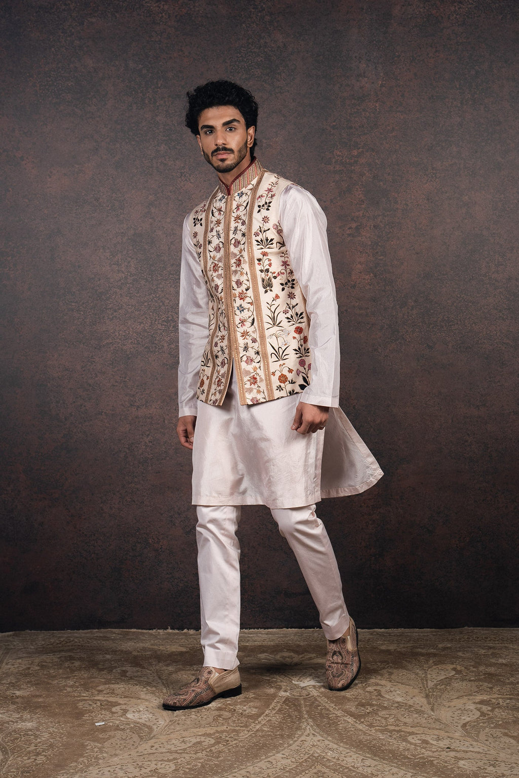 Crème Ivory Nehru Jacket Set | MURAQQA