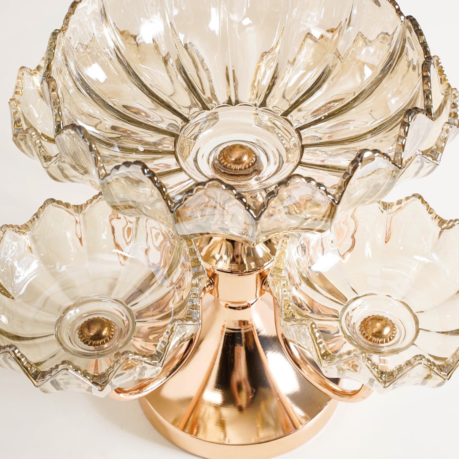 Chic Rotating Set of 5 Decorative Glass Bowls With Stand