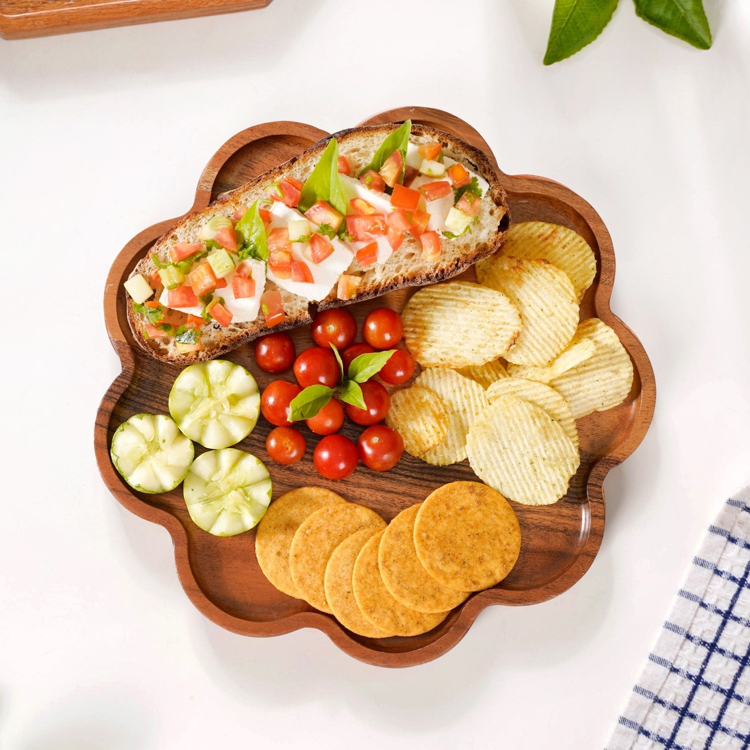 Flower Shaped Acacia Wood Serving Platter