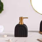 Chic Arches Ceramic Bath Set Of 2 Matte Black