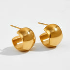 Classic C Stud Earrings