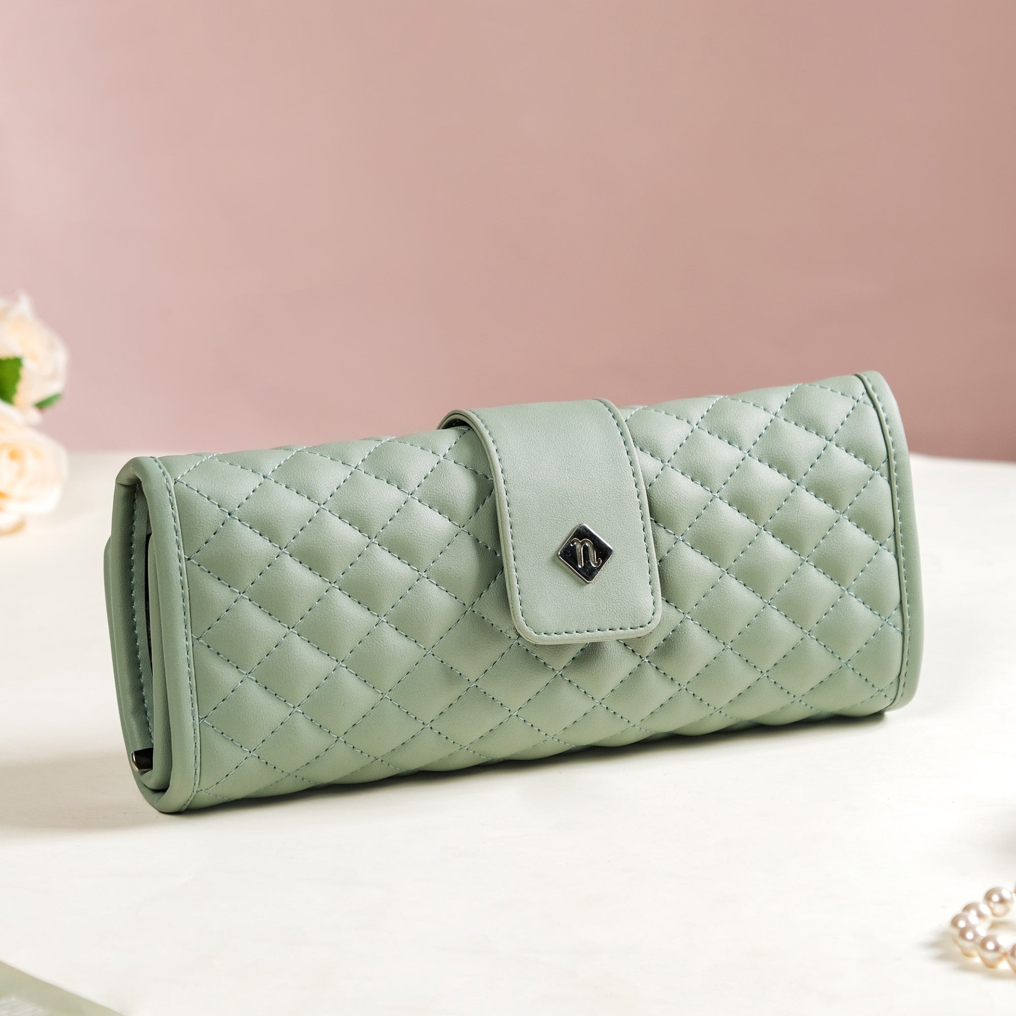 Portable Green Jewellery Organizer