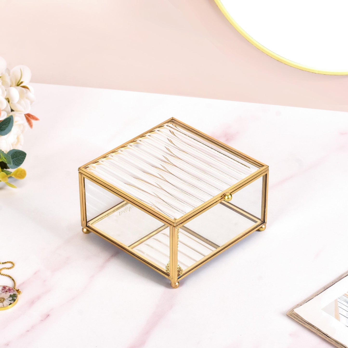 Luxe Fluted Lid Glass Vanity Box