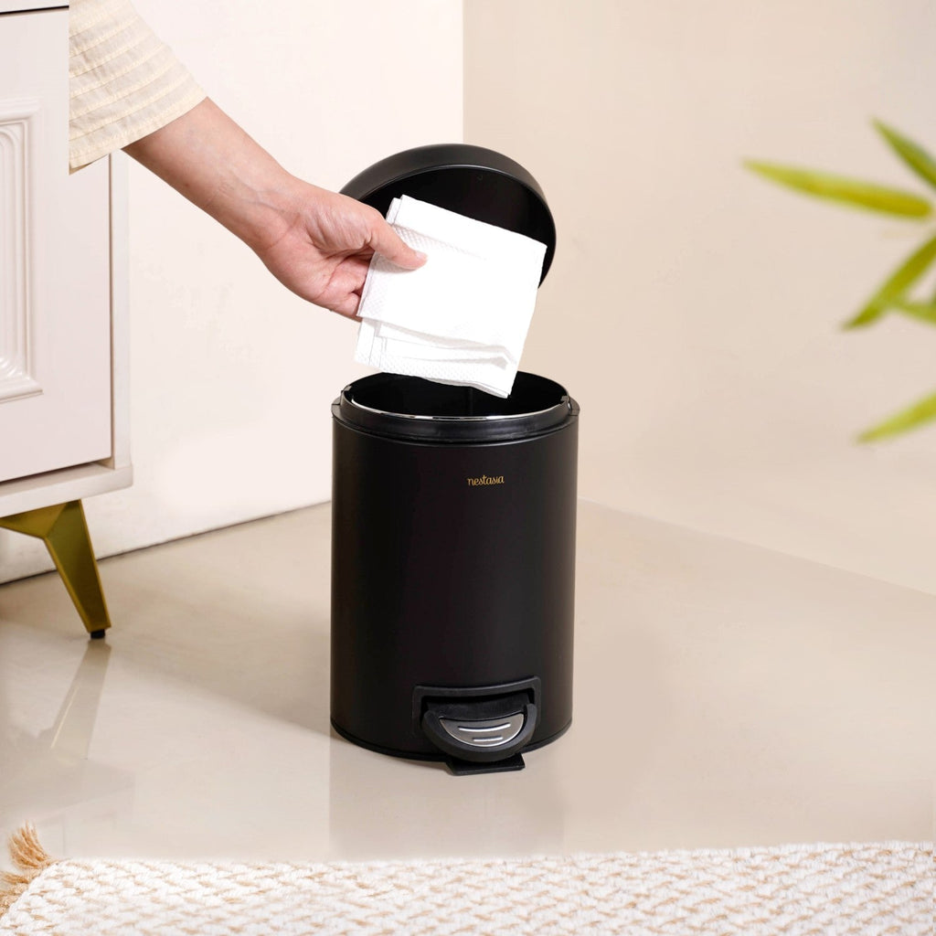 Clean Curve Dustbin With Removable Bucket Black 3000ml