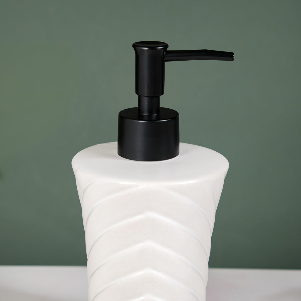 Chevron Design Soap Dispenser White 300ml