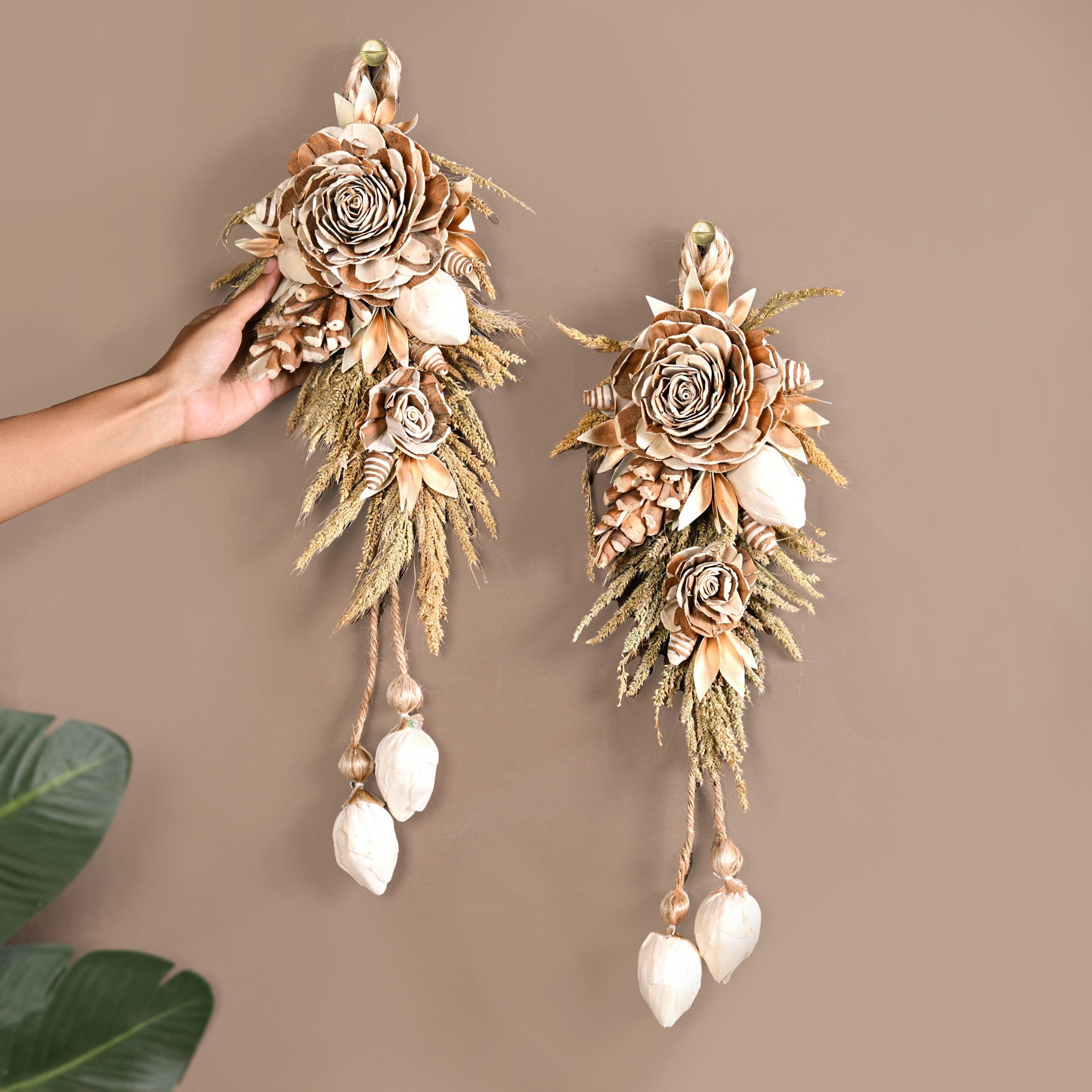 Organic Luxe Bloom Festive Wall Hanging Set Of 2