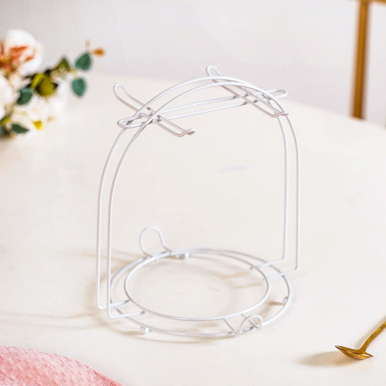 Leaf Embossed Cup And Saucer Set Of 4 With Stand 200ml