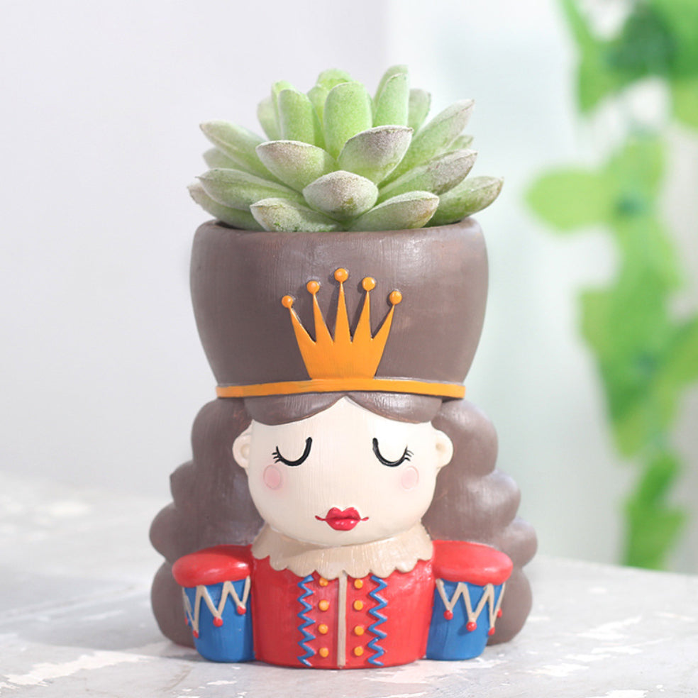 Crown Head Planters