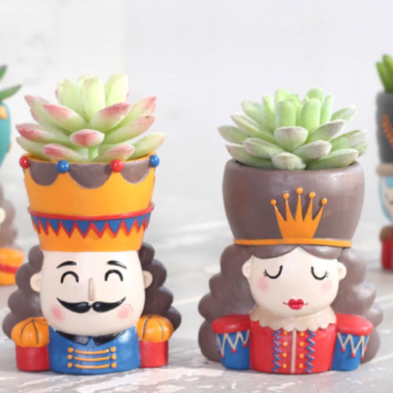 Crown Head Planters