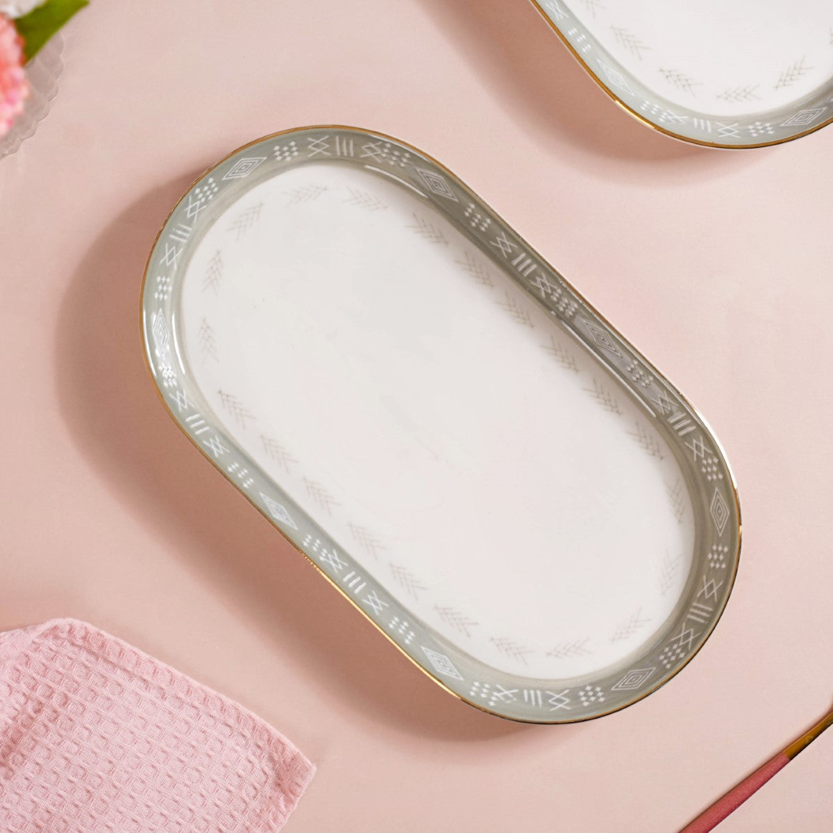 Azo Grey Set Of 2 Serving Platters 12 Inch