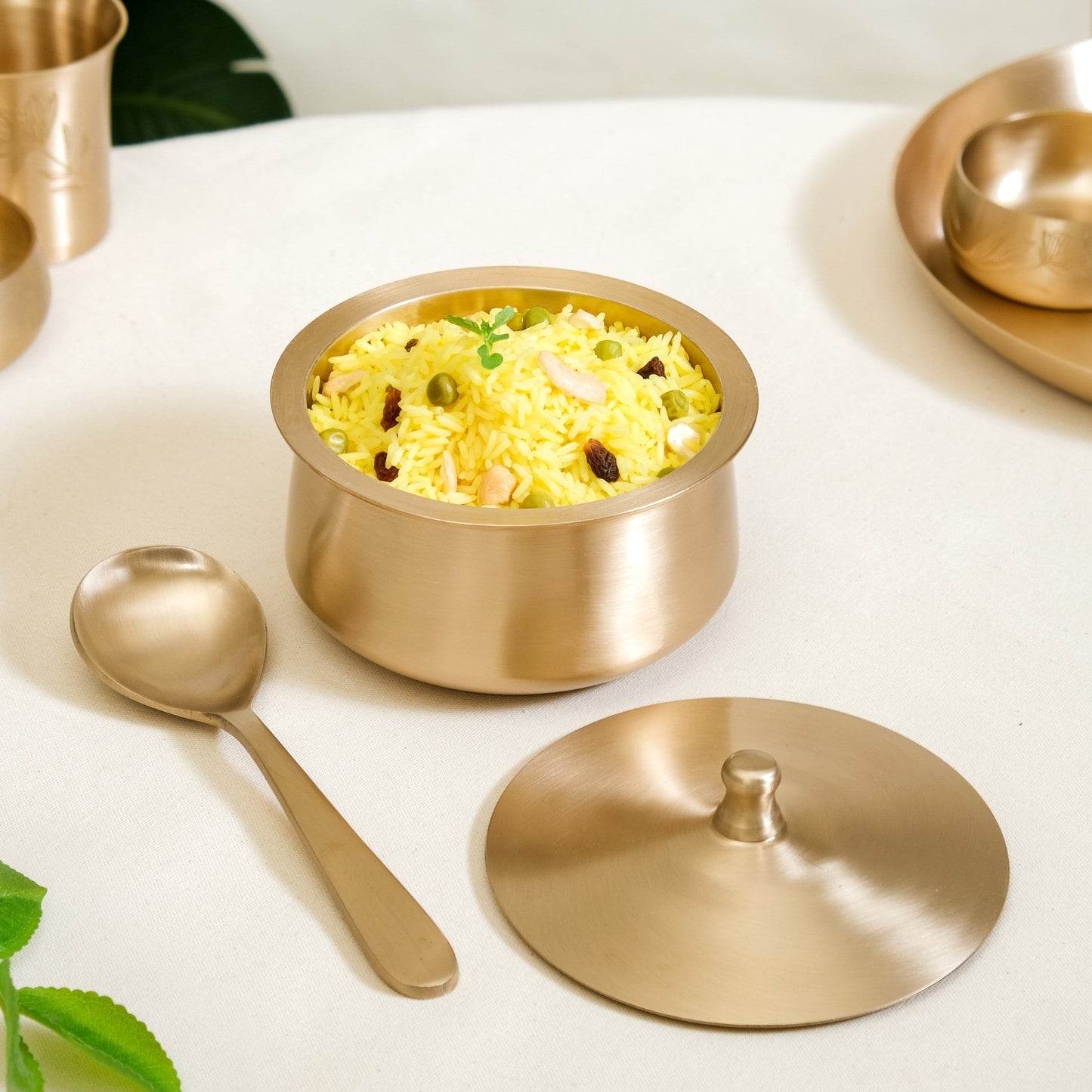 Pure Kansa Serving Bowl With Lid And Ladle Medium 1000ml