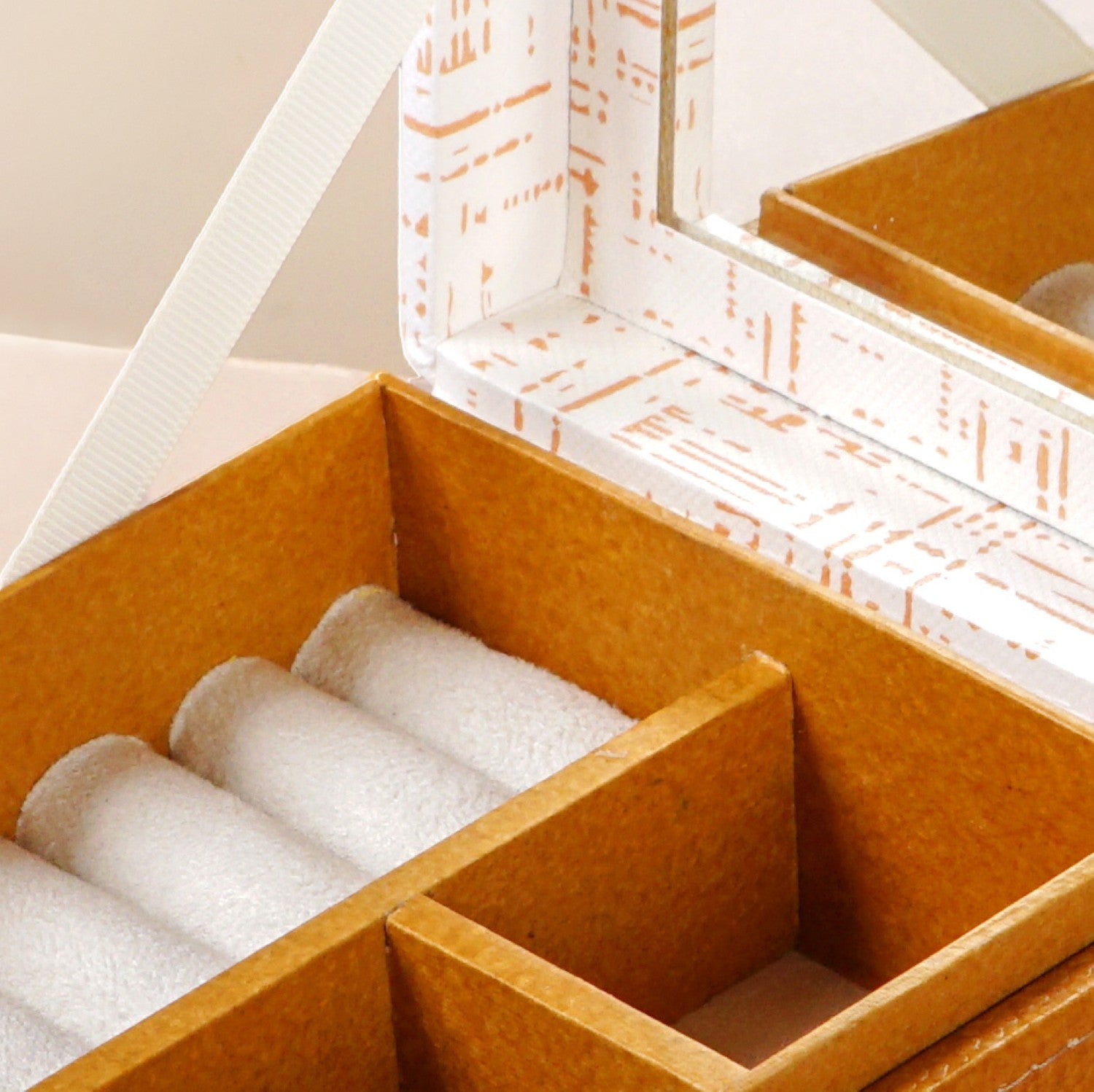 Quadrata Pattern Multi Section Jewellery Box With Mirror