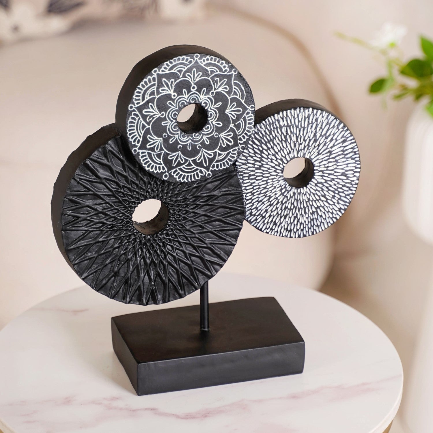 Black Mandala Trio Showpiece