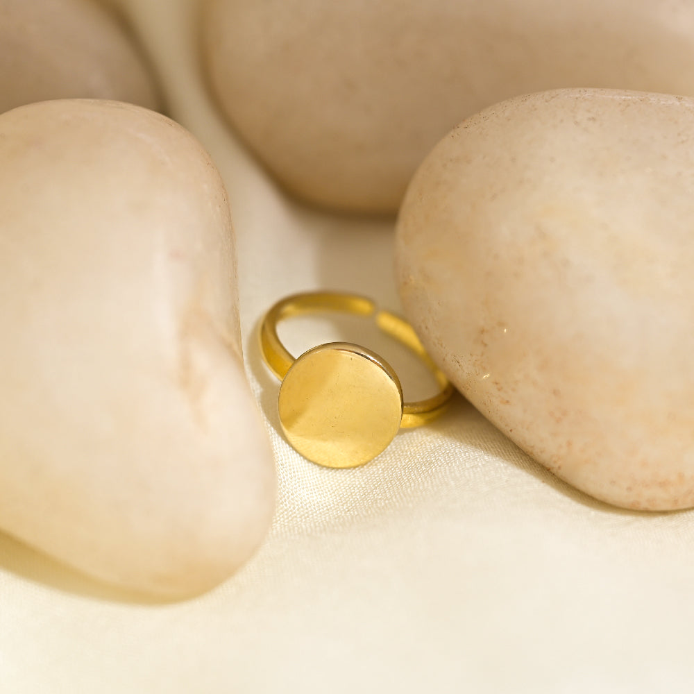 Round Signet Ring