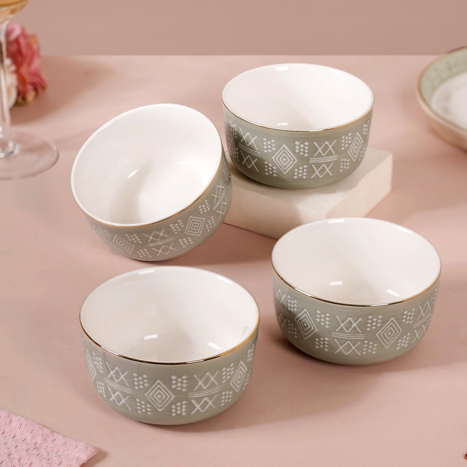 Azo Ceramic Side Snack Bowl Grey Set Of 4 340ml