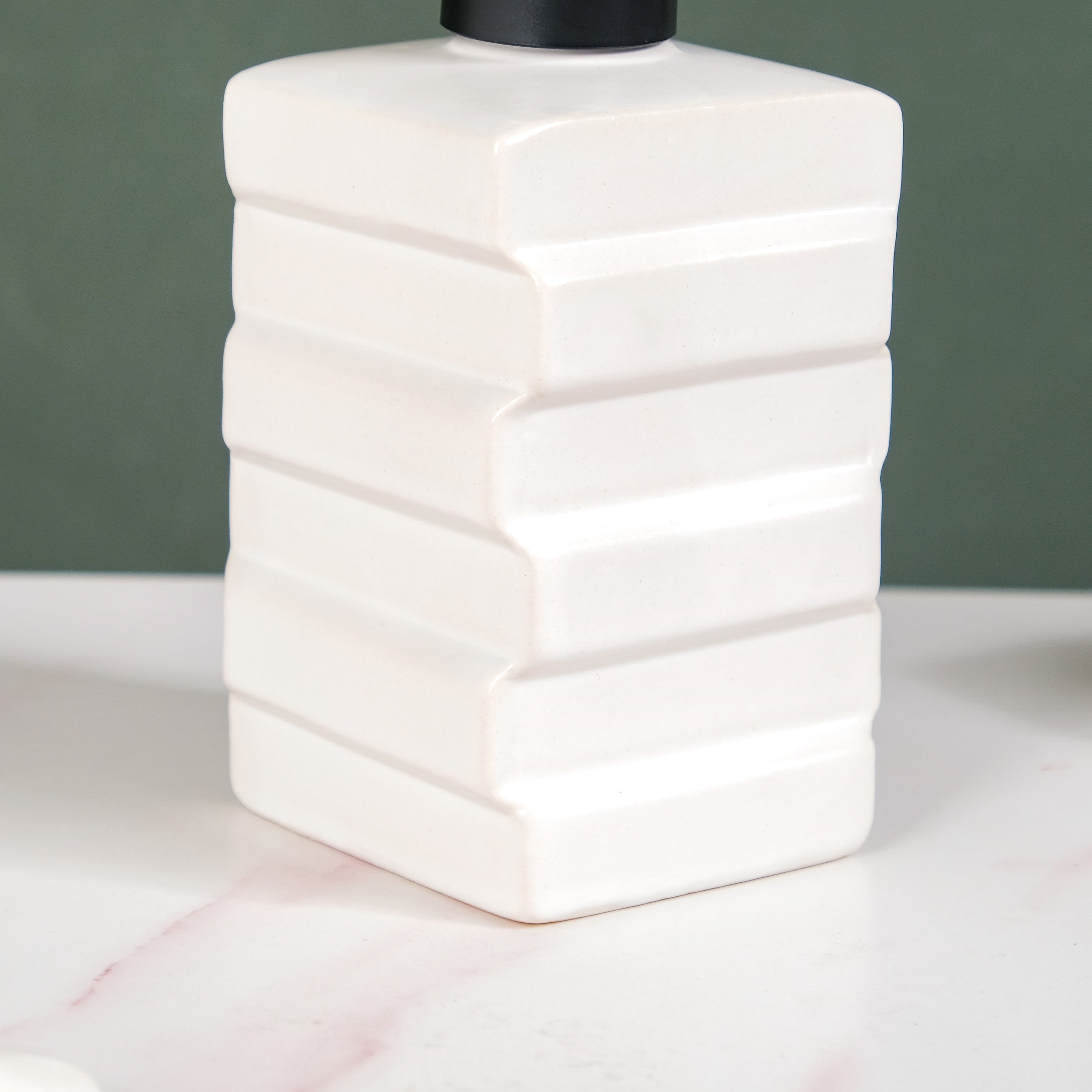 Brick Textured Liquid Dispenser White 450ml