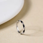Black And Silver Swirl Ring